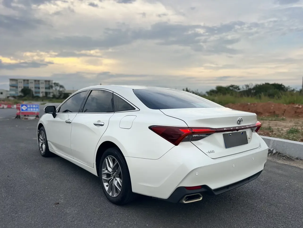 Toyota Avalon