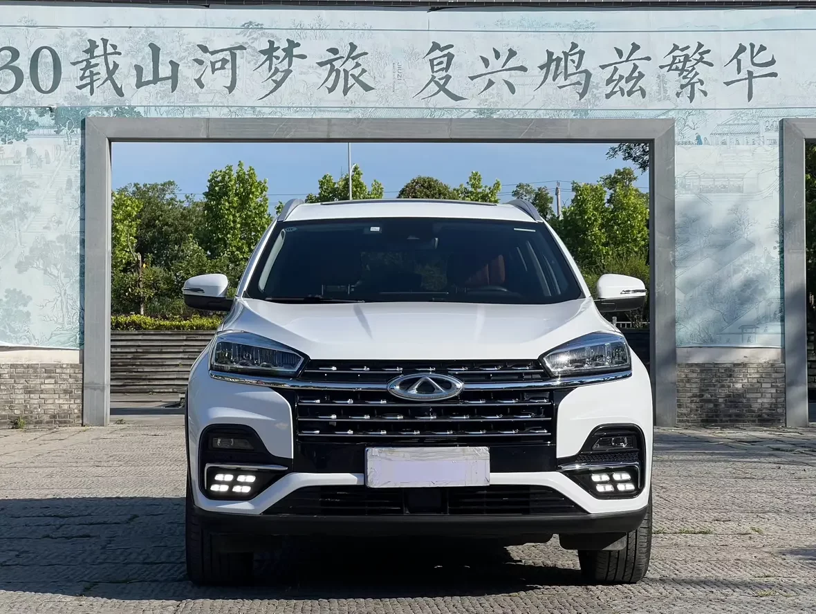 Chery Tiggo 8