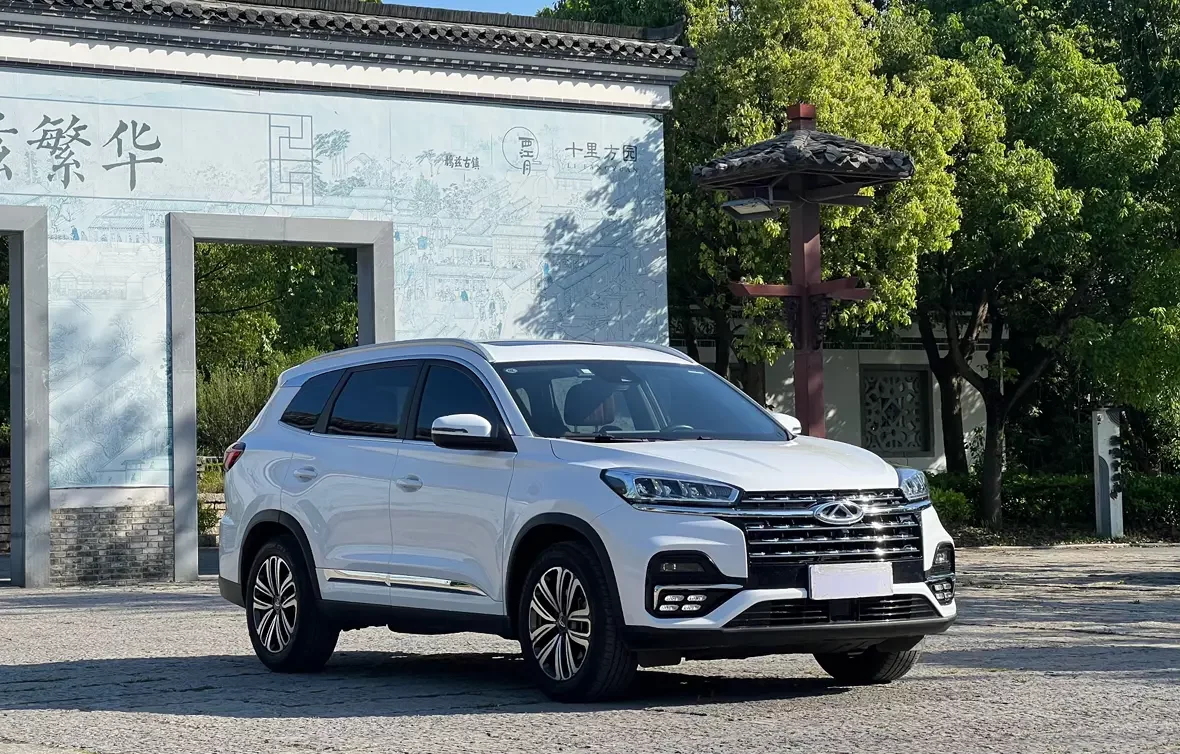 Chery Tiggo 8