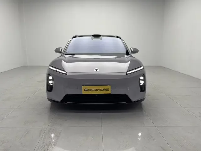 NIO ET5T