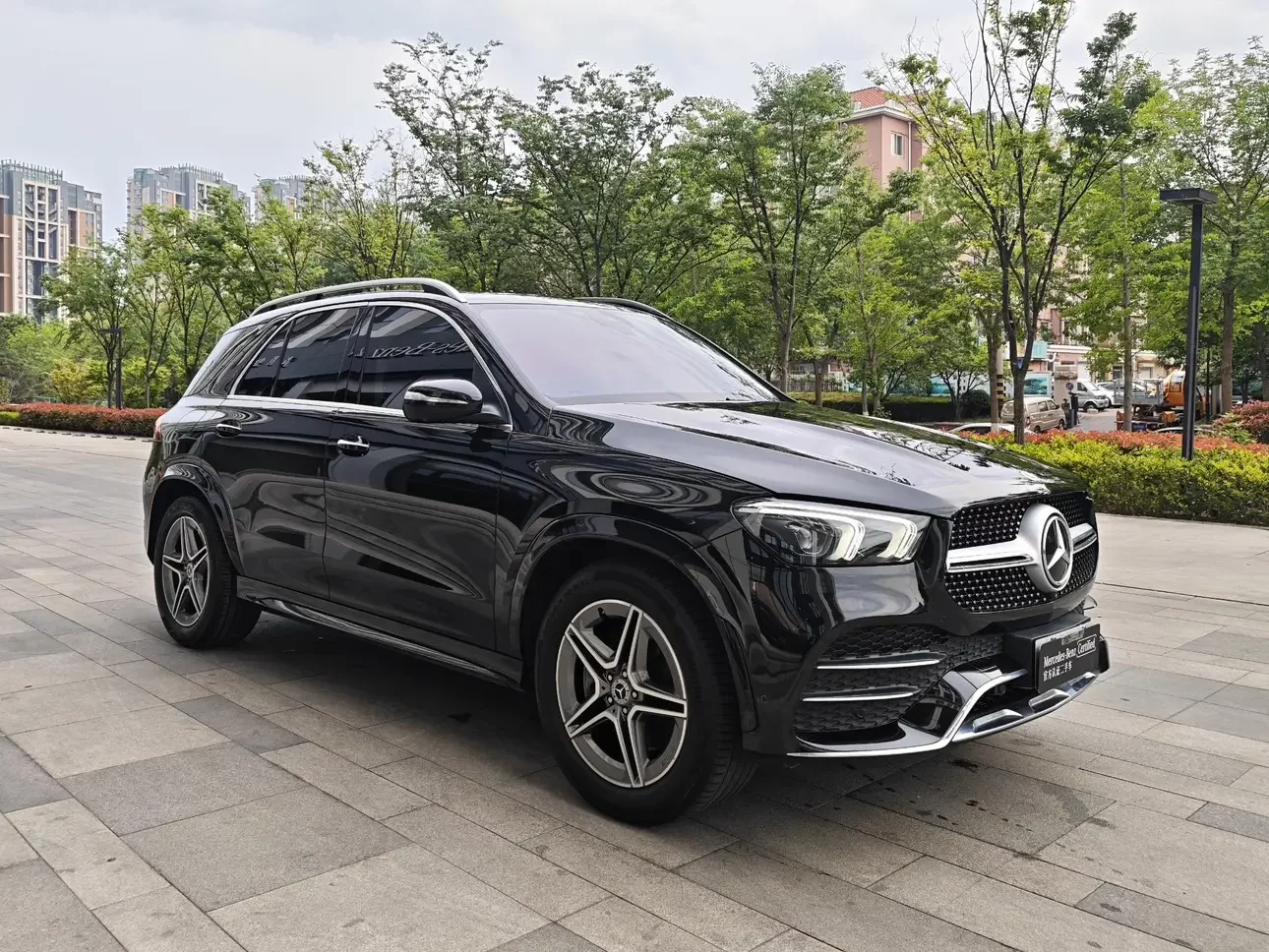 Mercedes-Benz GLE (Imported)