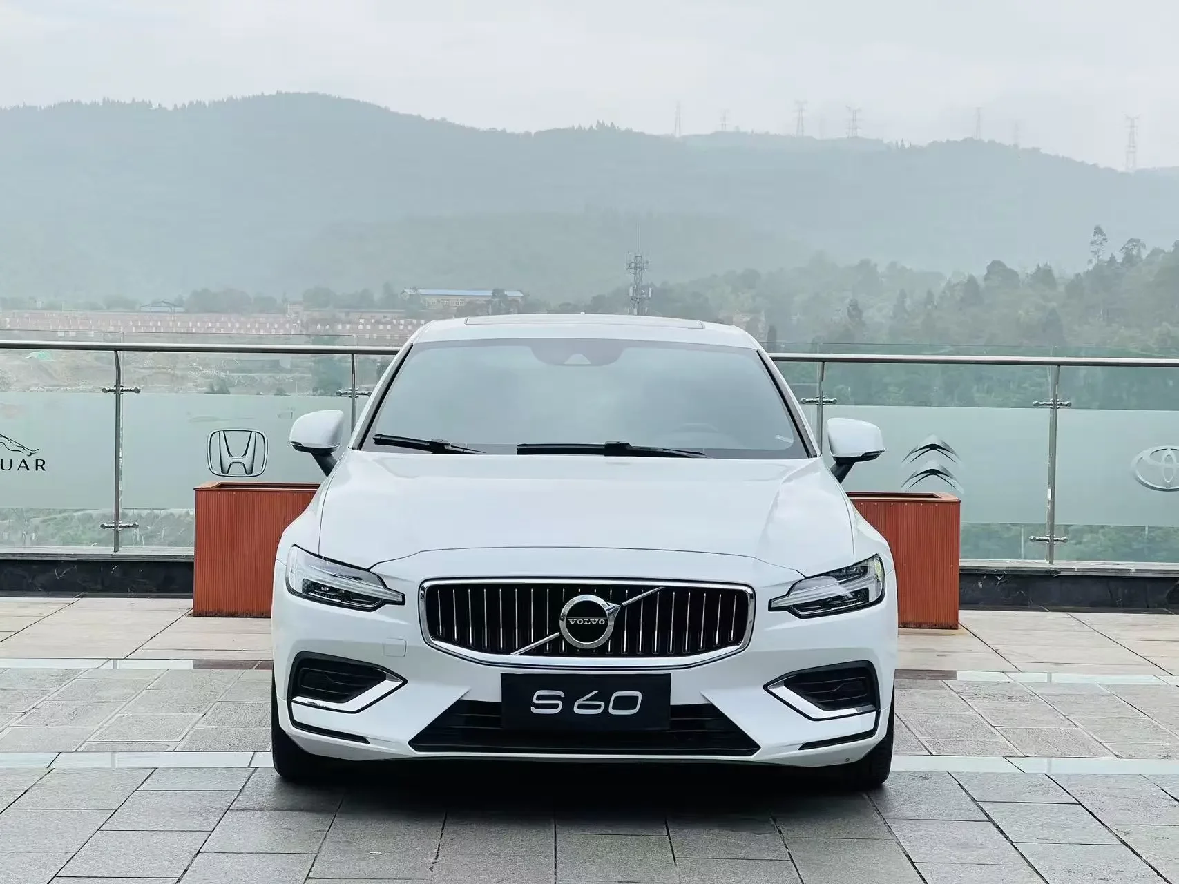 Volvo S60