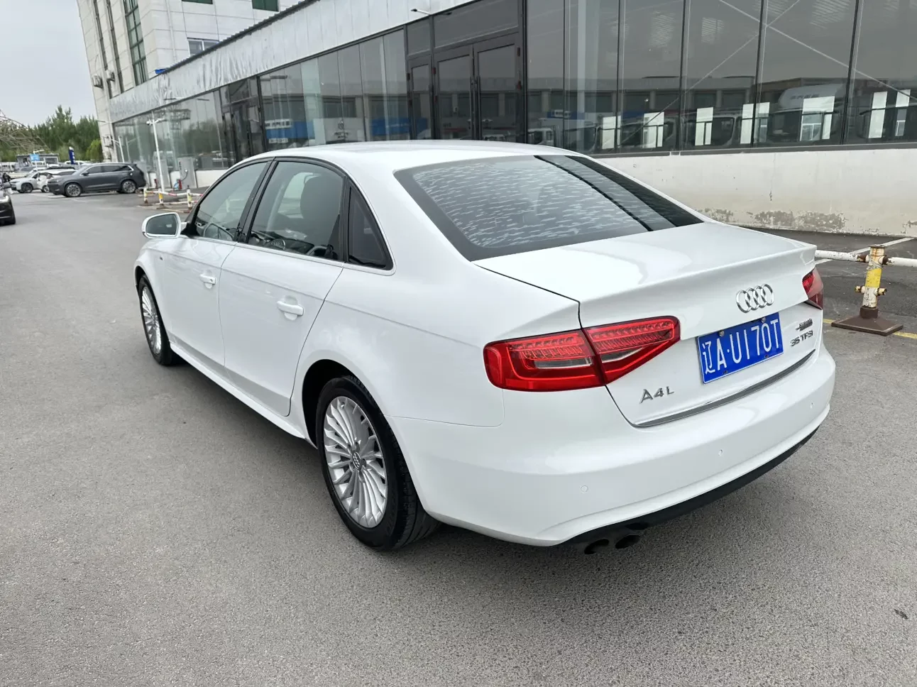 Audi A4L