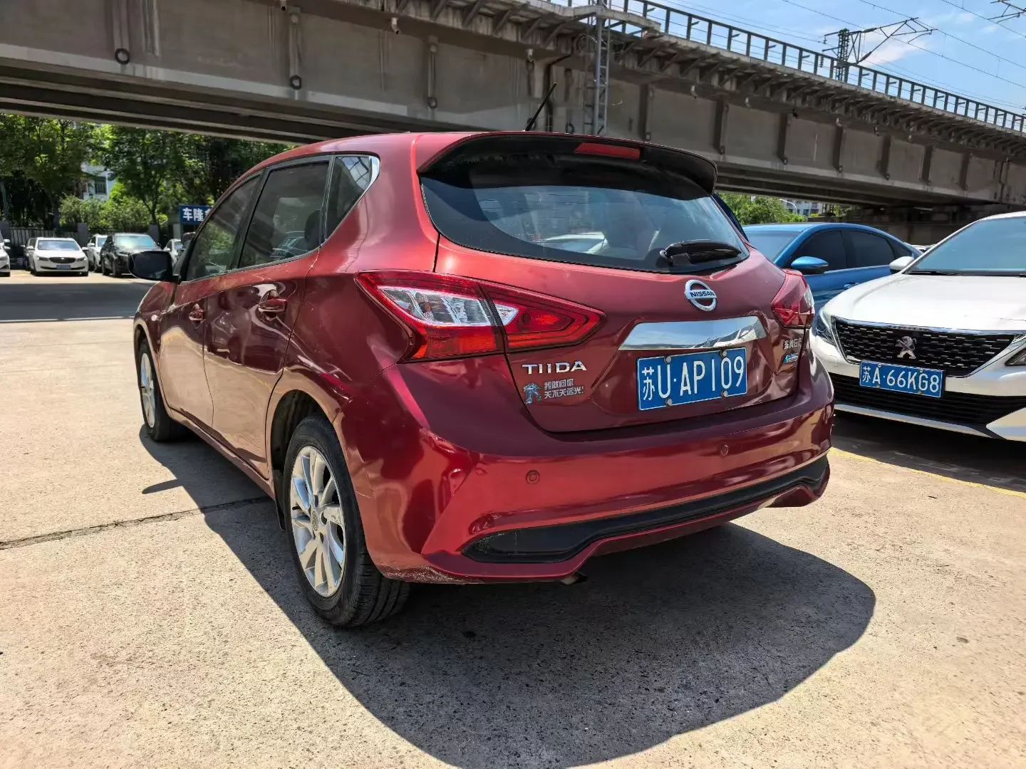 Nissan Tiida