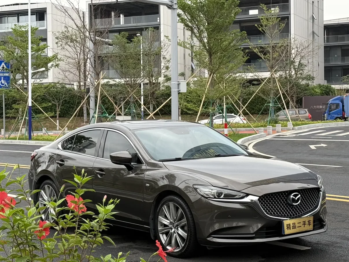 Mazda Atenza