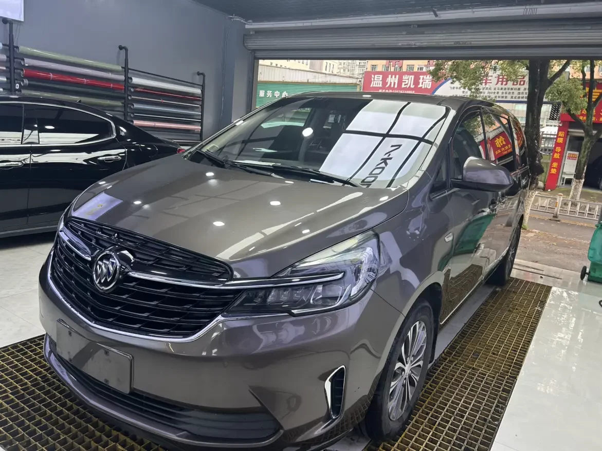 Buick GL8