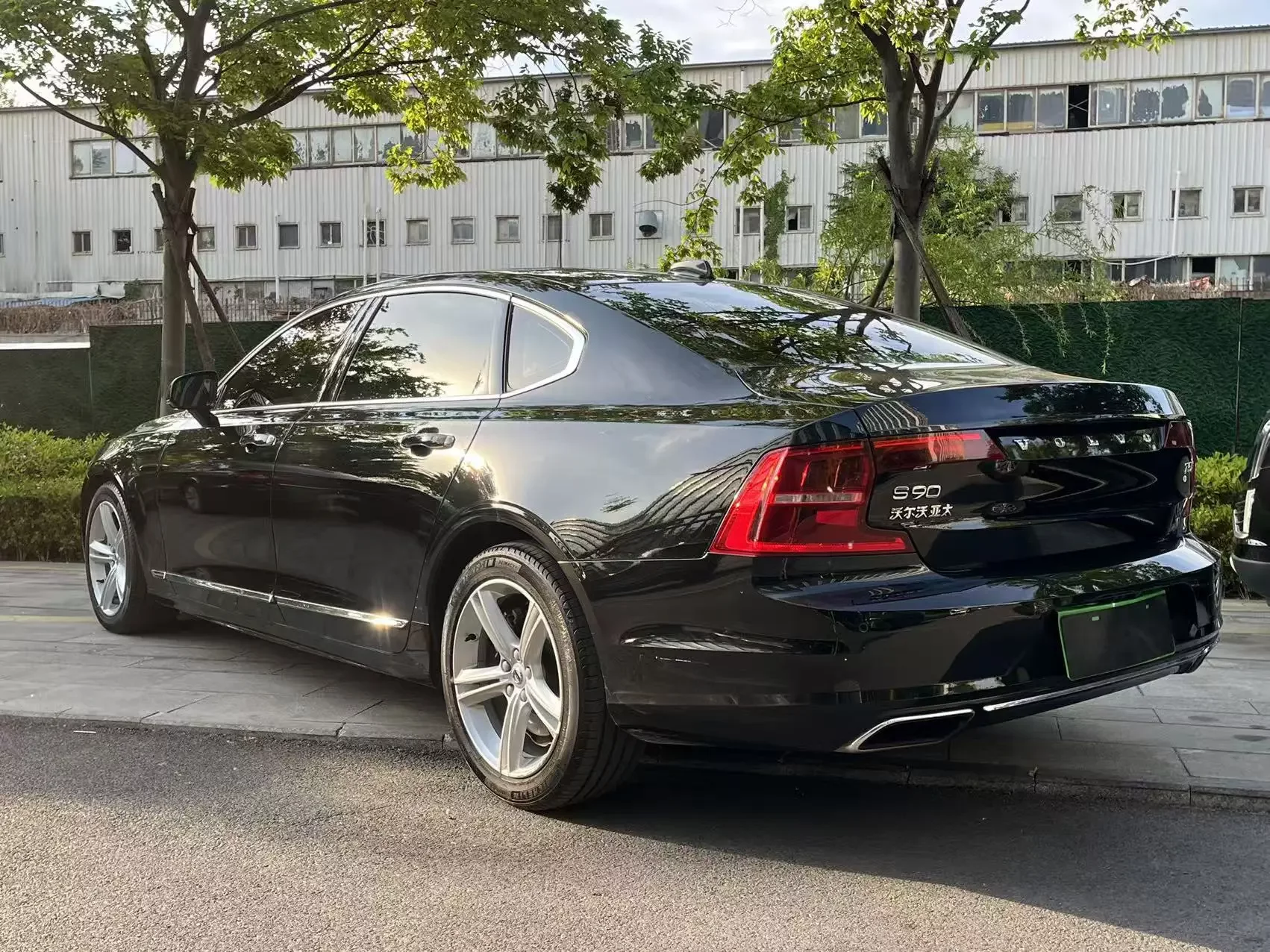 Volvo S90
