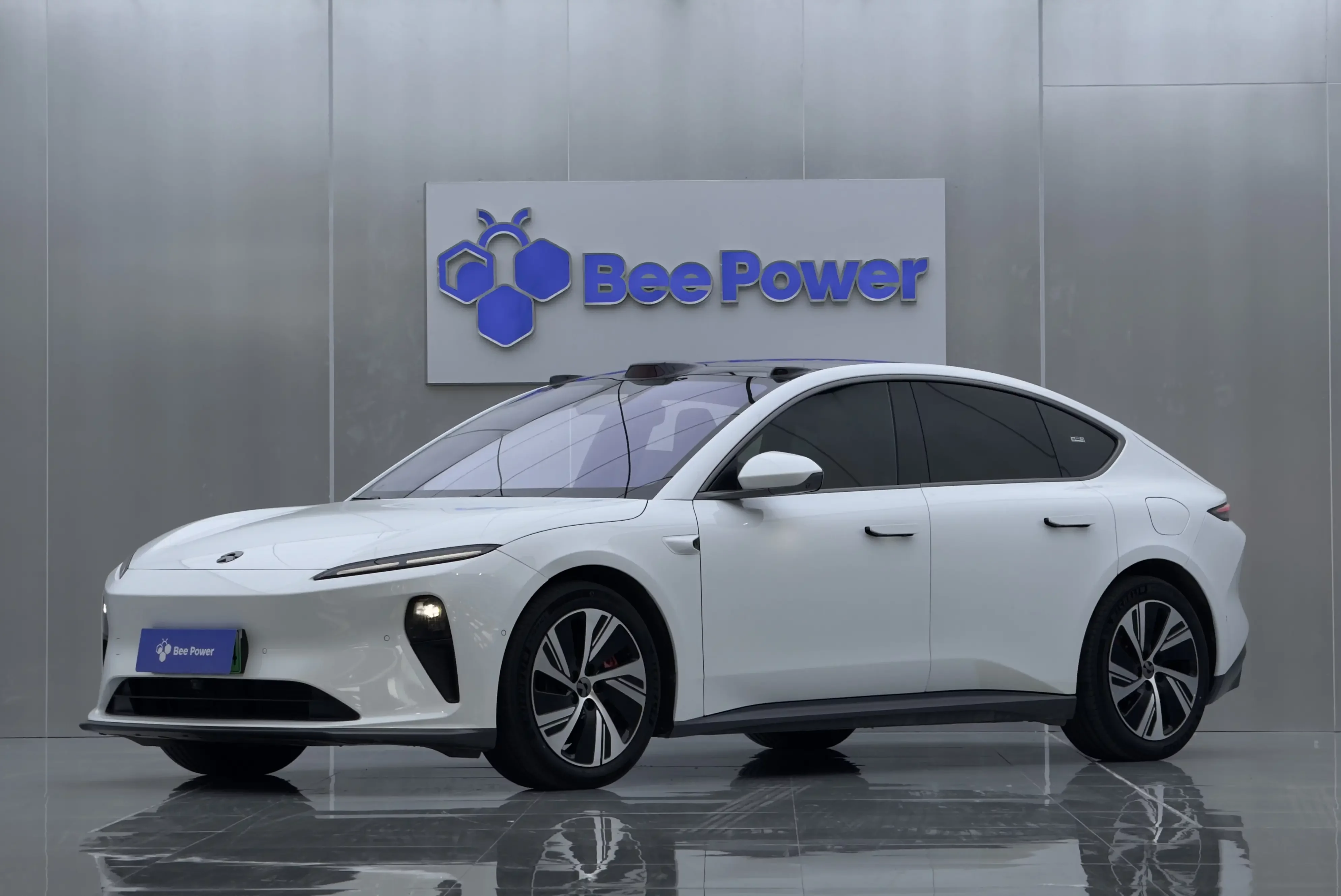 NIO ET5