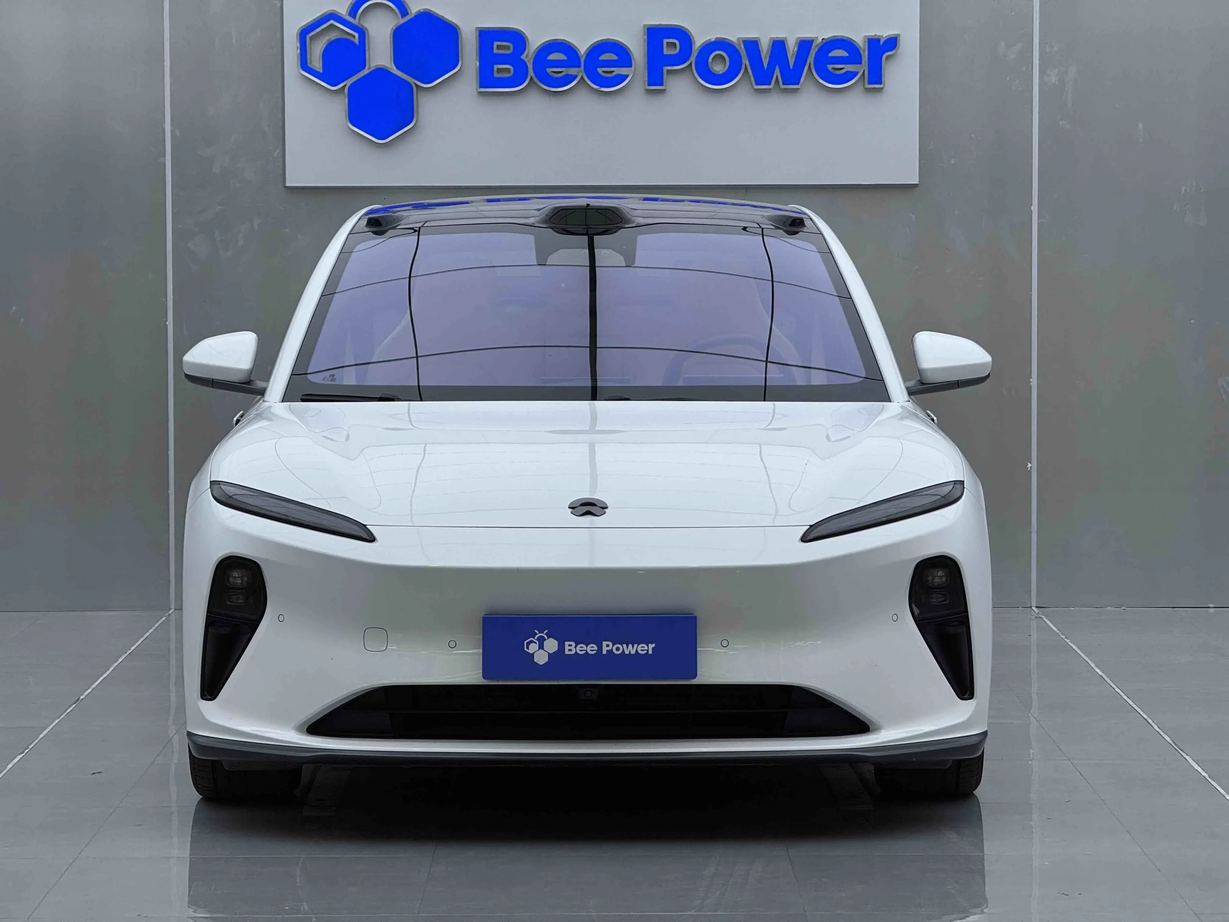 NIO ET5