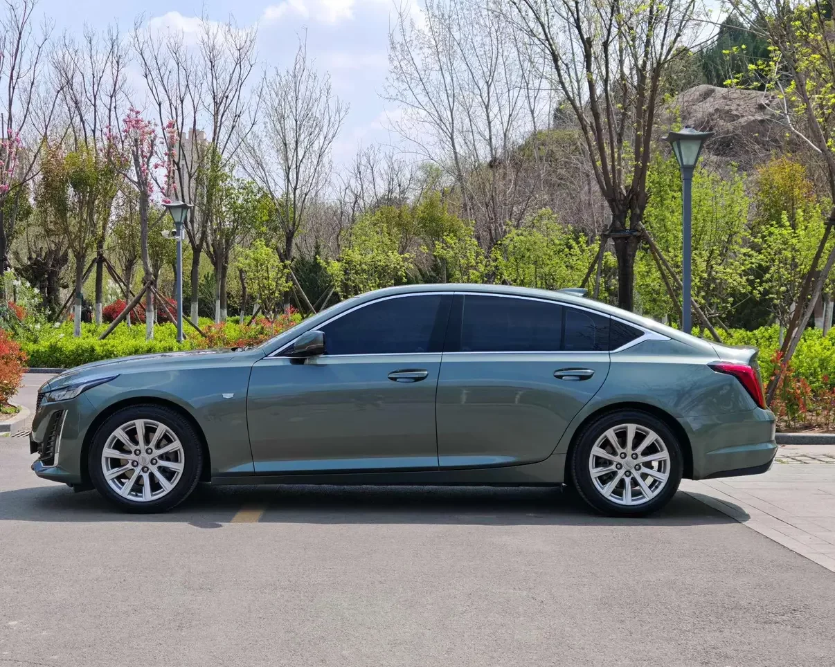 Cadillac CT5