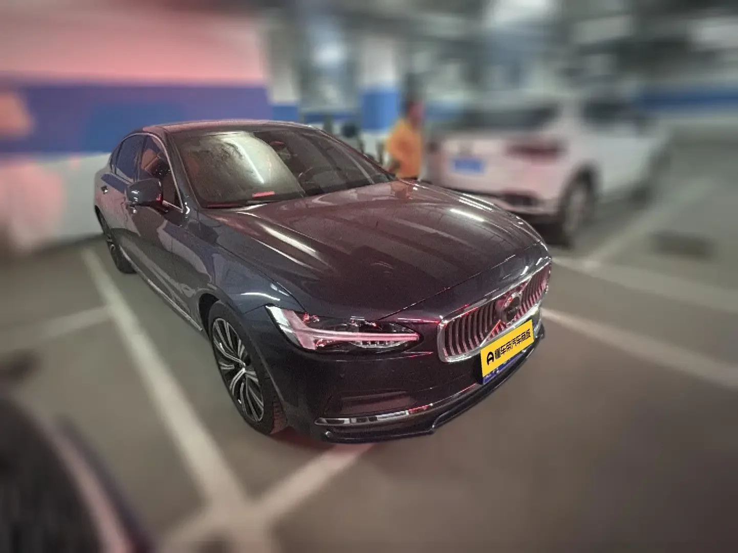 Volvo S90