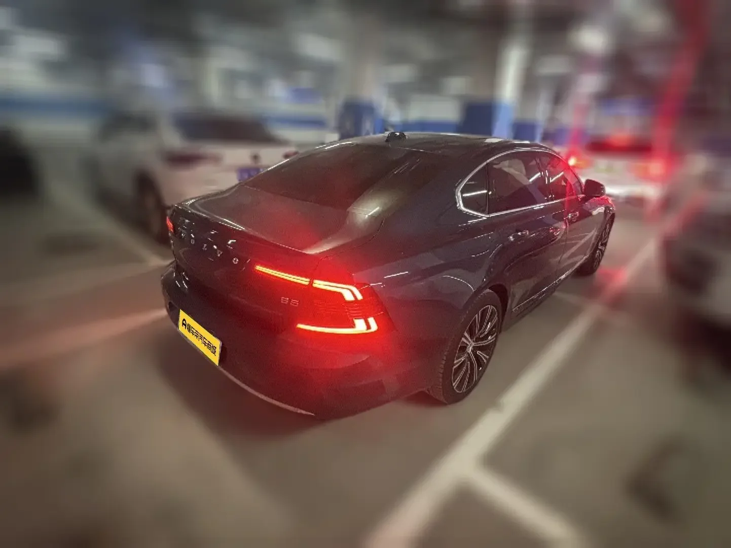Volvo S90