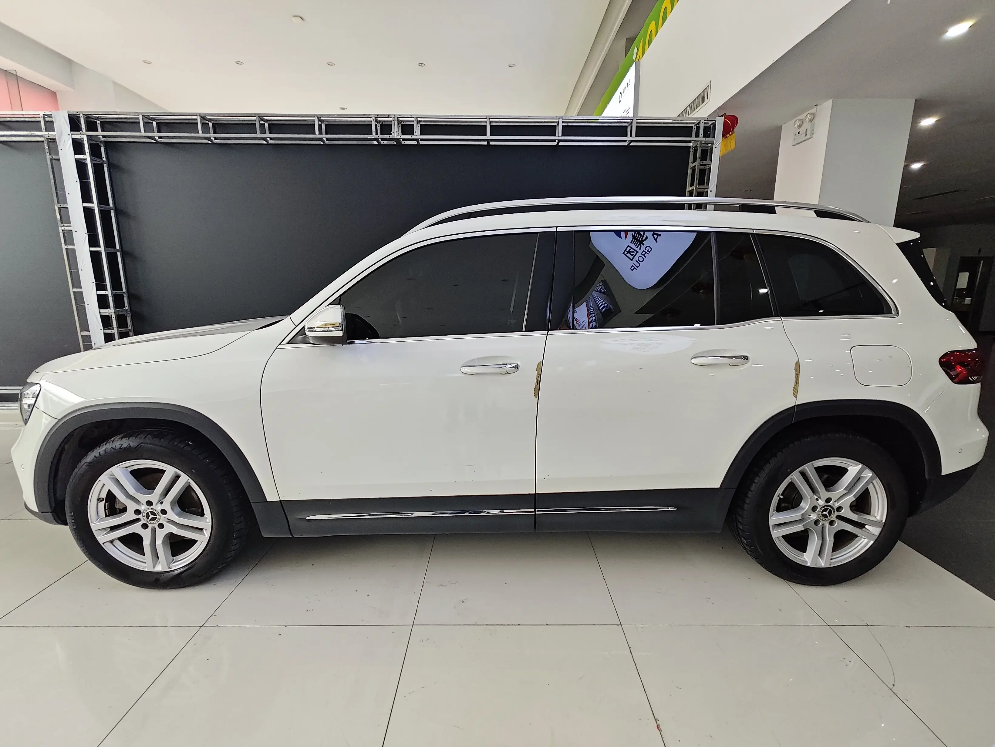 Mercedes-Benz GLB