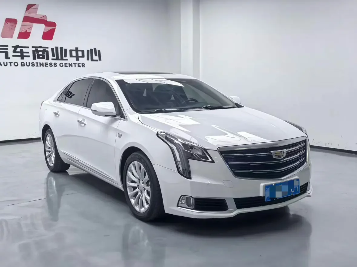 Cadillac XTS