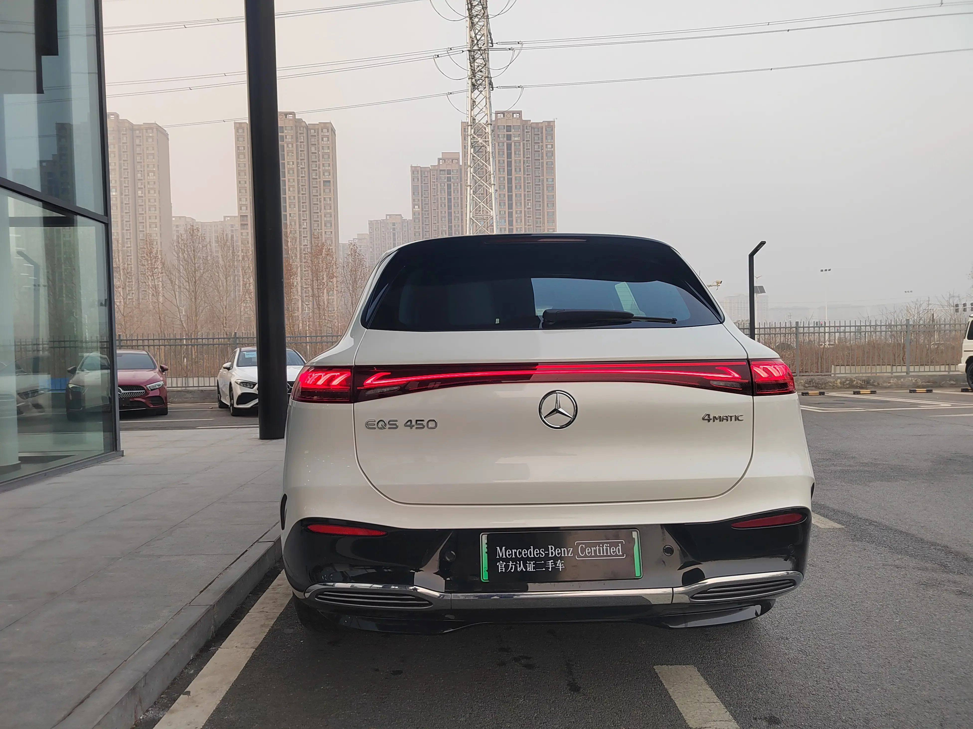 Mercedes-Benz EQS SUV