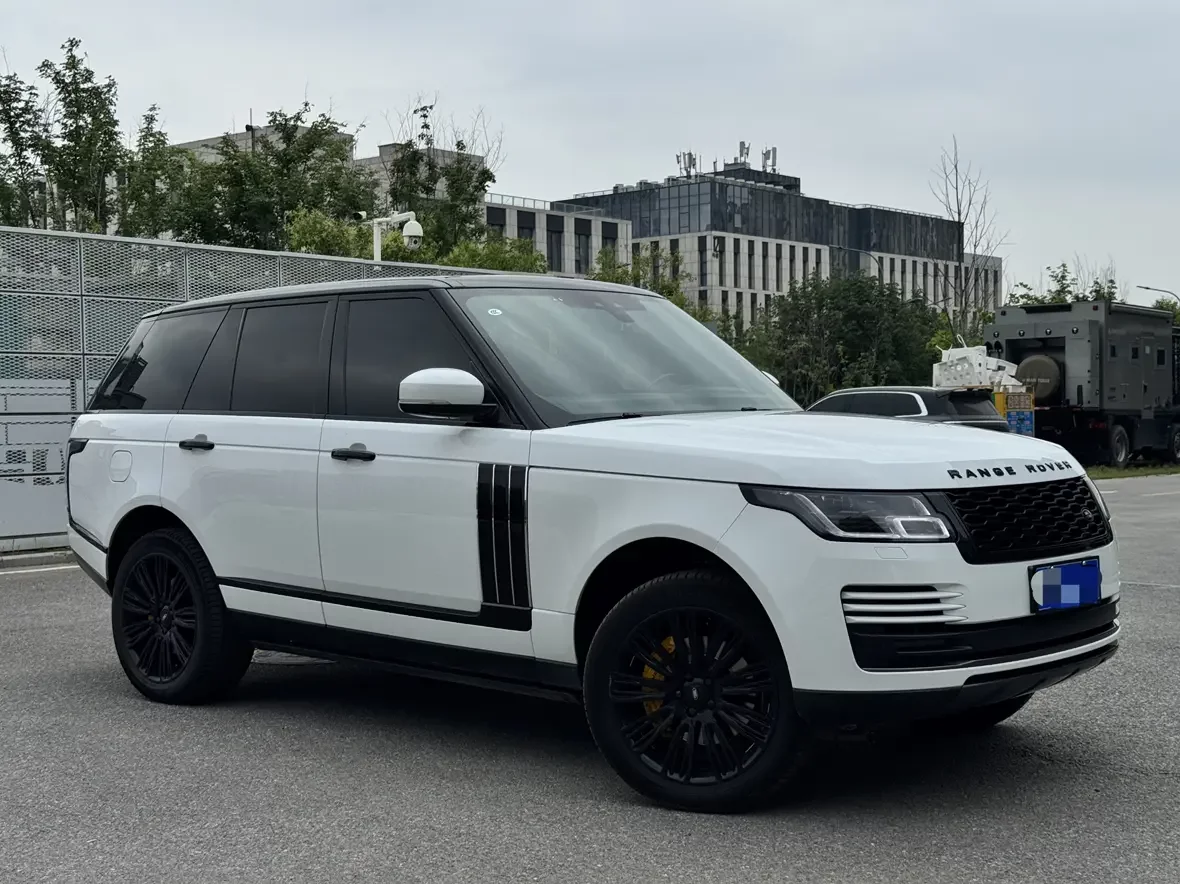 Land Rover range rover
