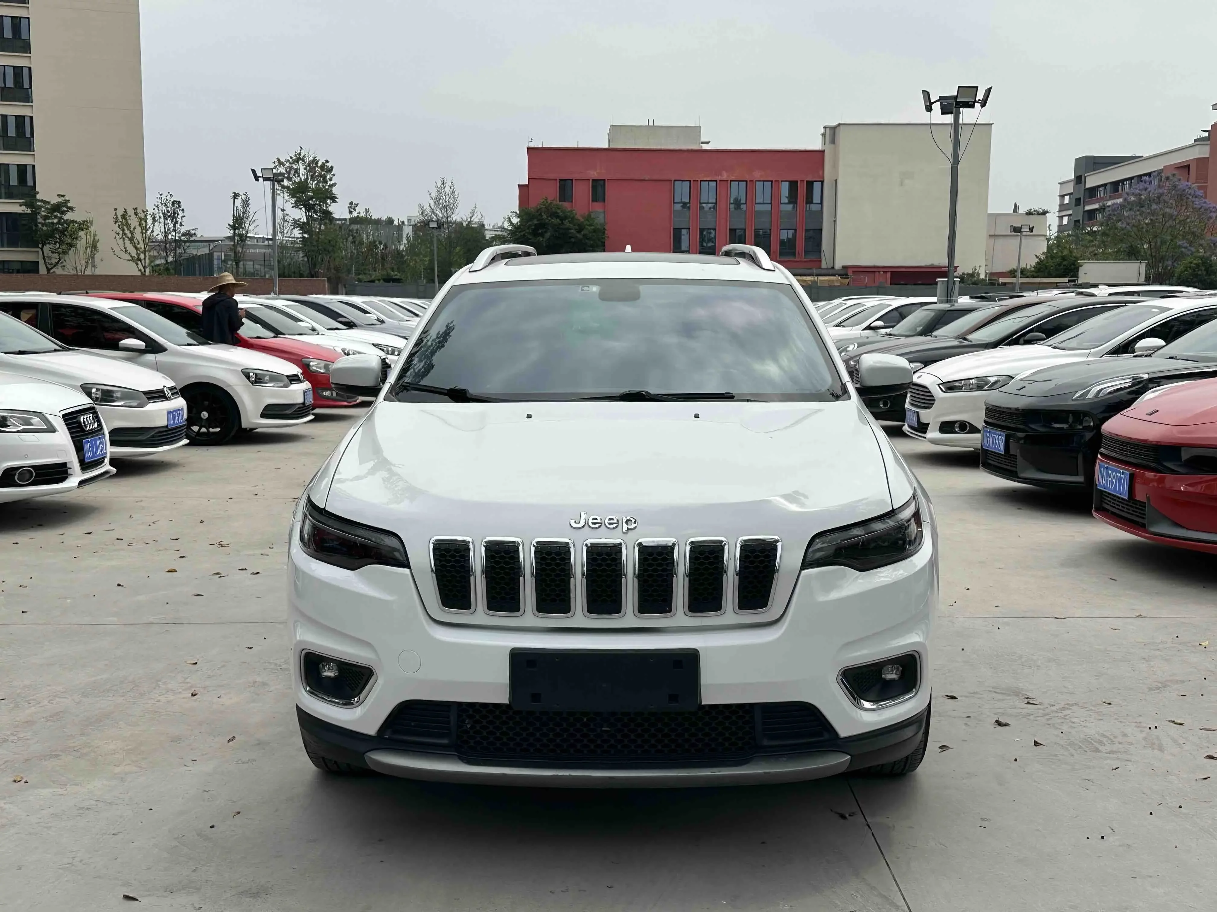 Jeep Cherokee  из Китая