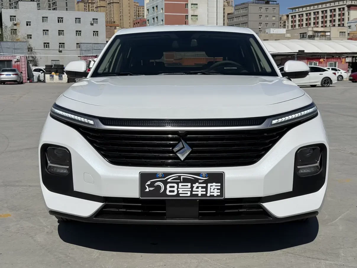Baojun RC-5