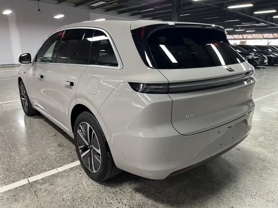 Lixiang L6
