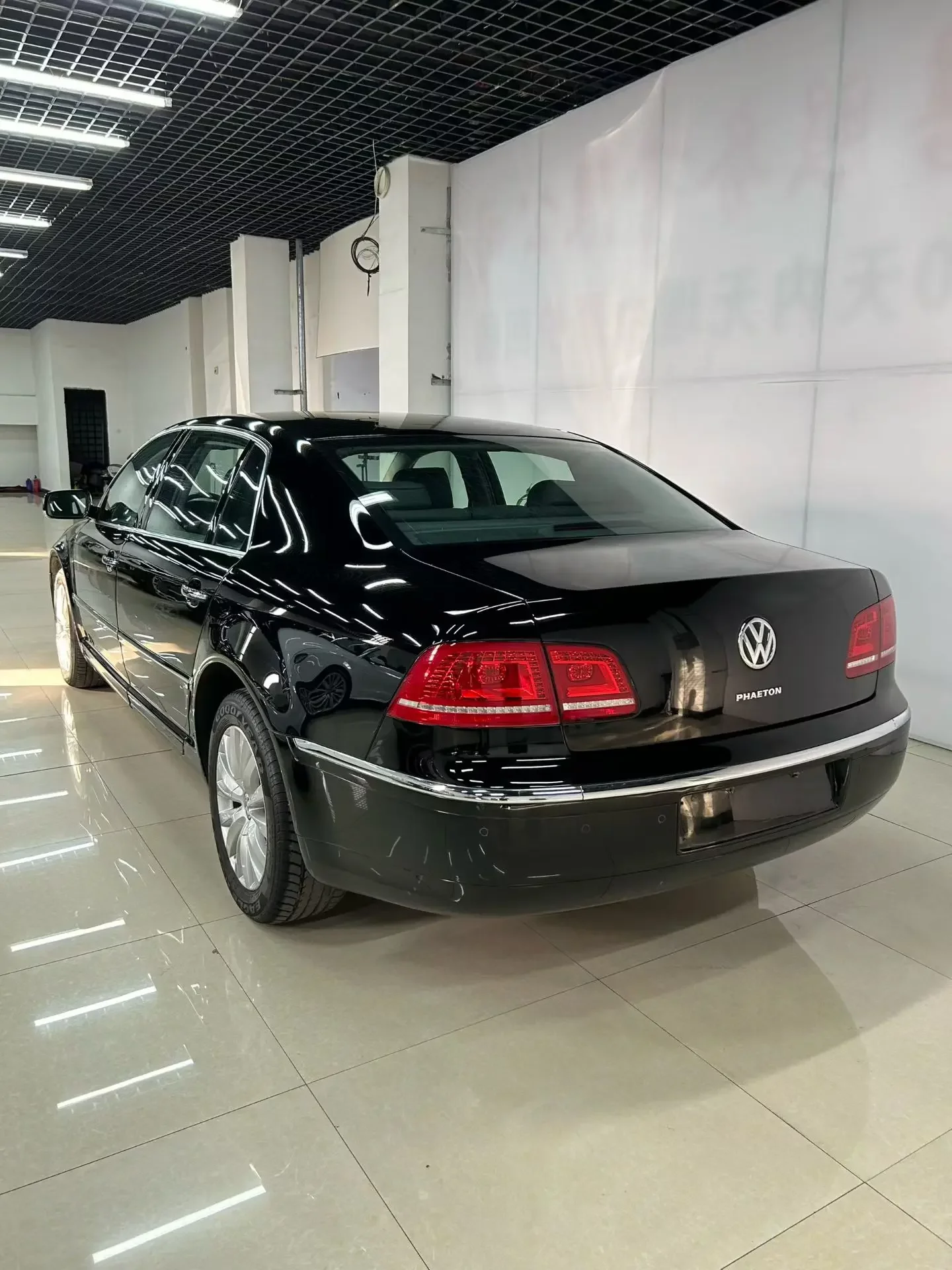 Volkswagen Phaeton / Phideon