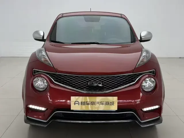 Infiniti ESQ
