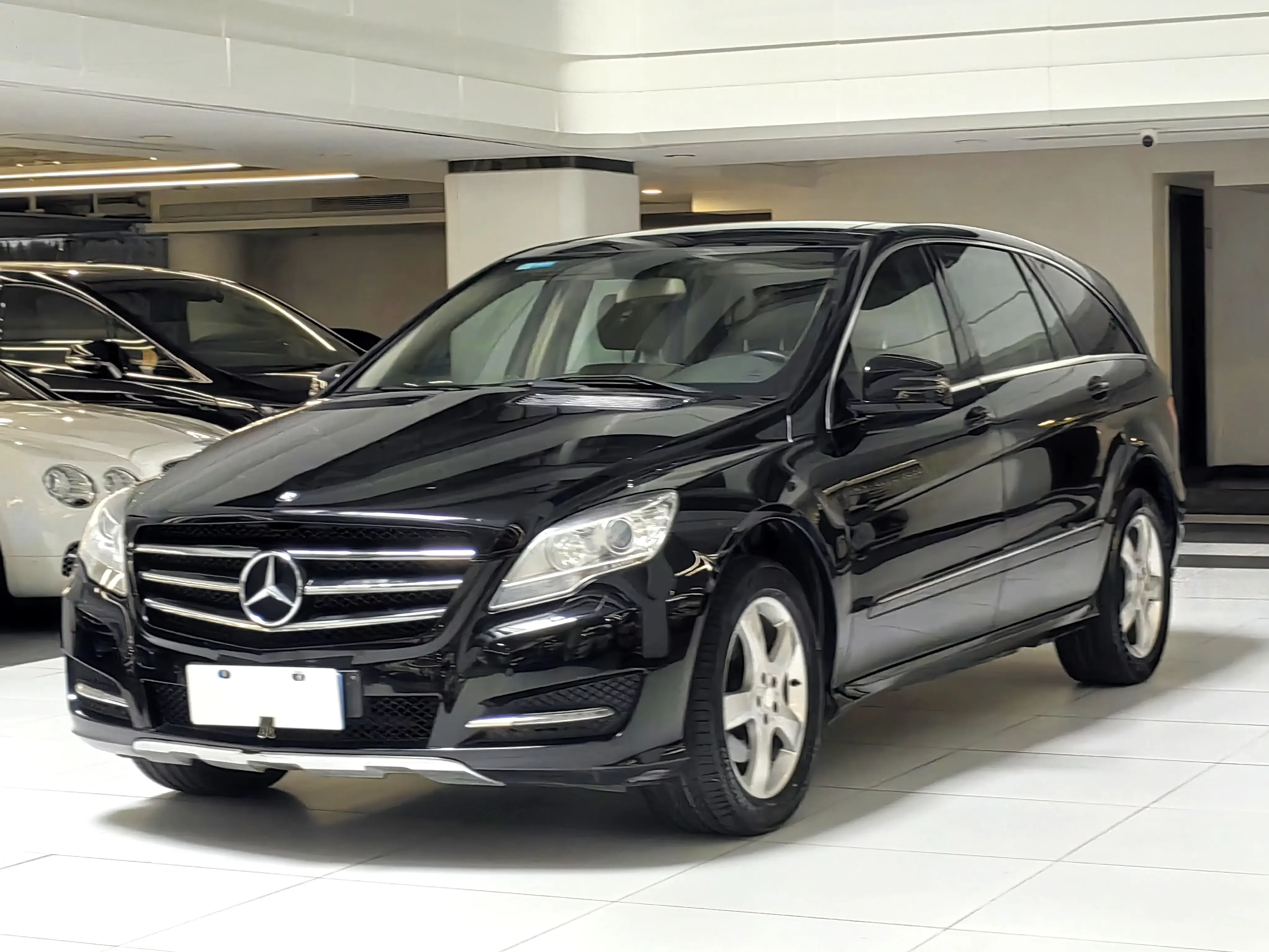 Mercedes-Benz R-Class