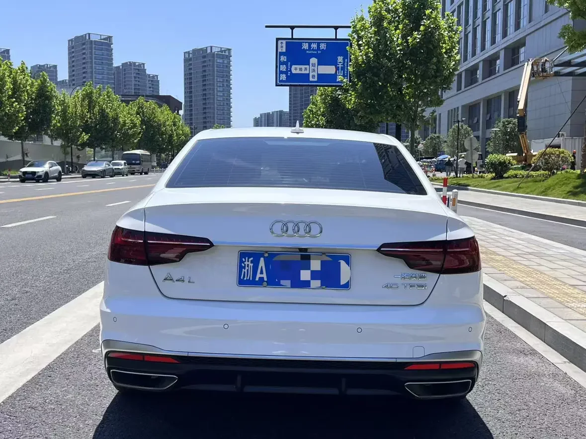 Audi A4L