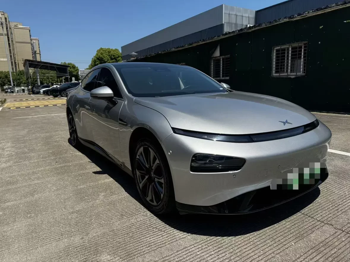 Xpeng P7