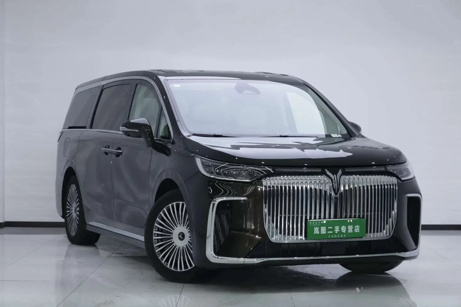 Voyah Lantu Dreamer PHEV