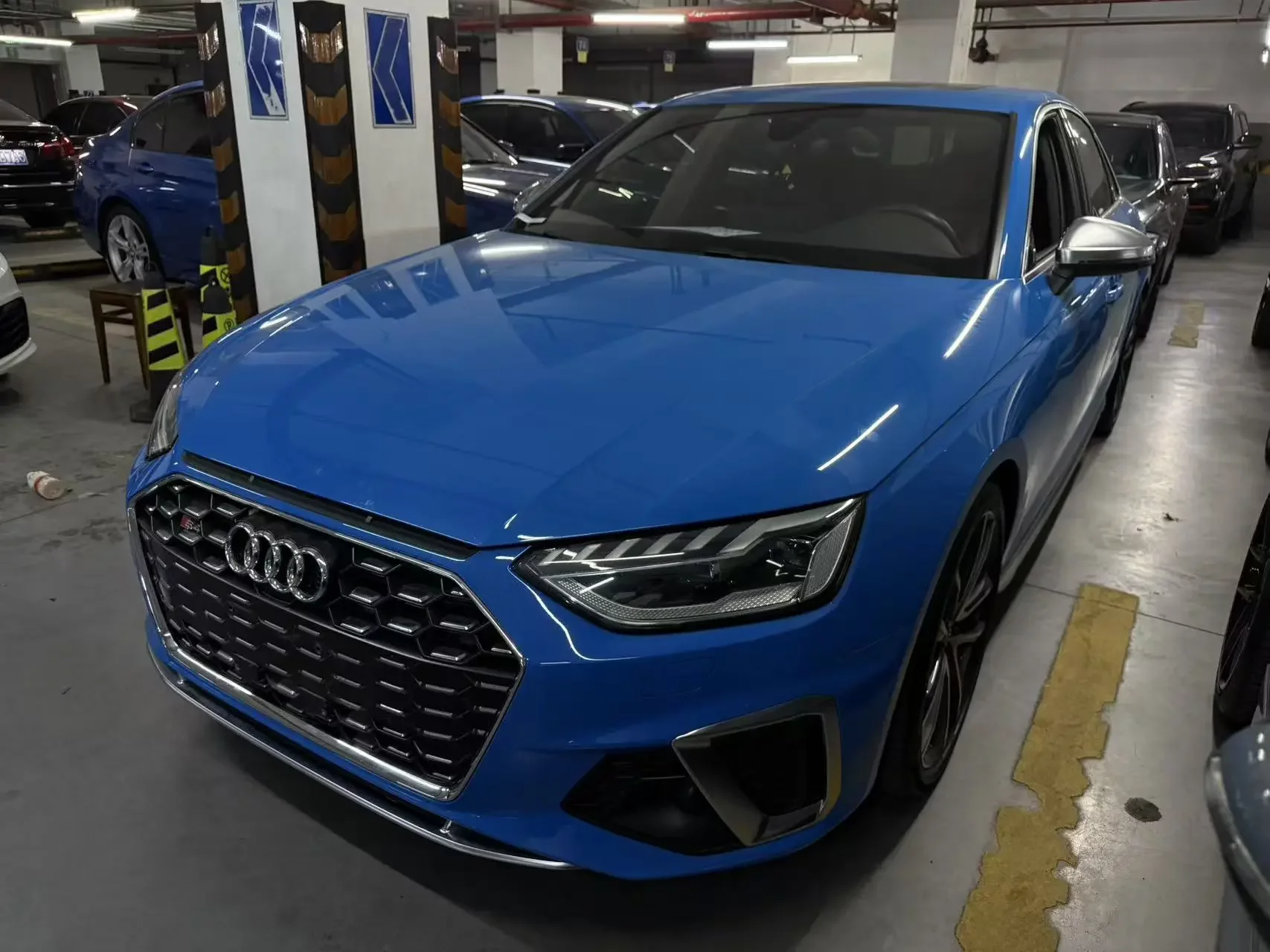 Audi S4
