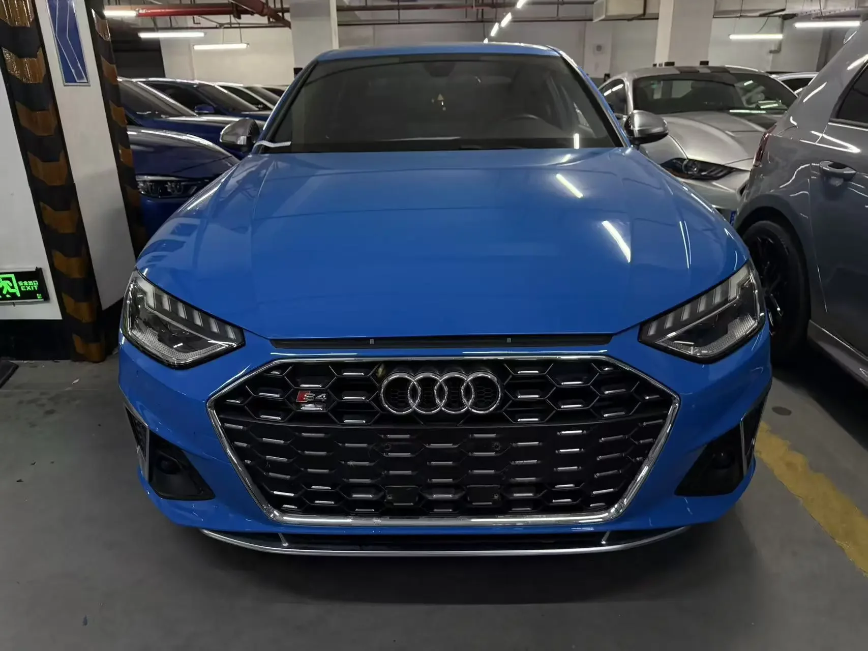Audi S4