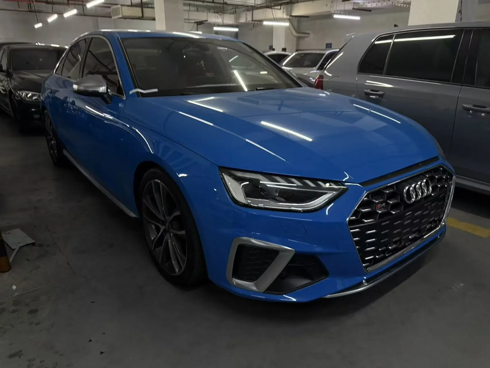 Audi S4