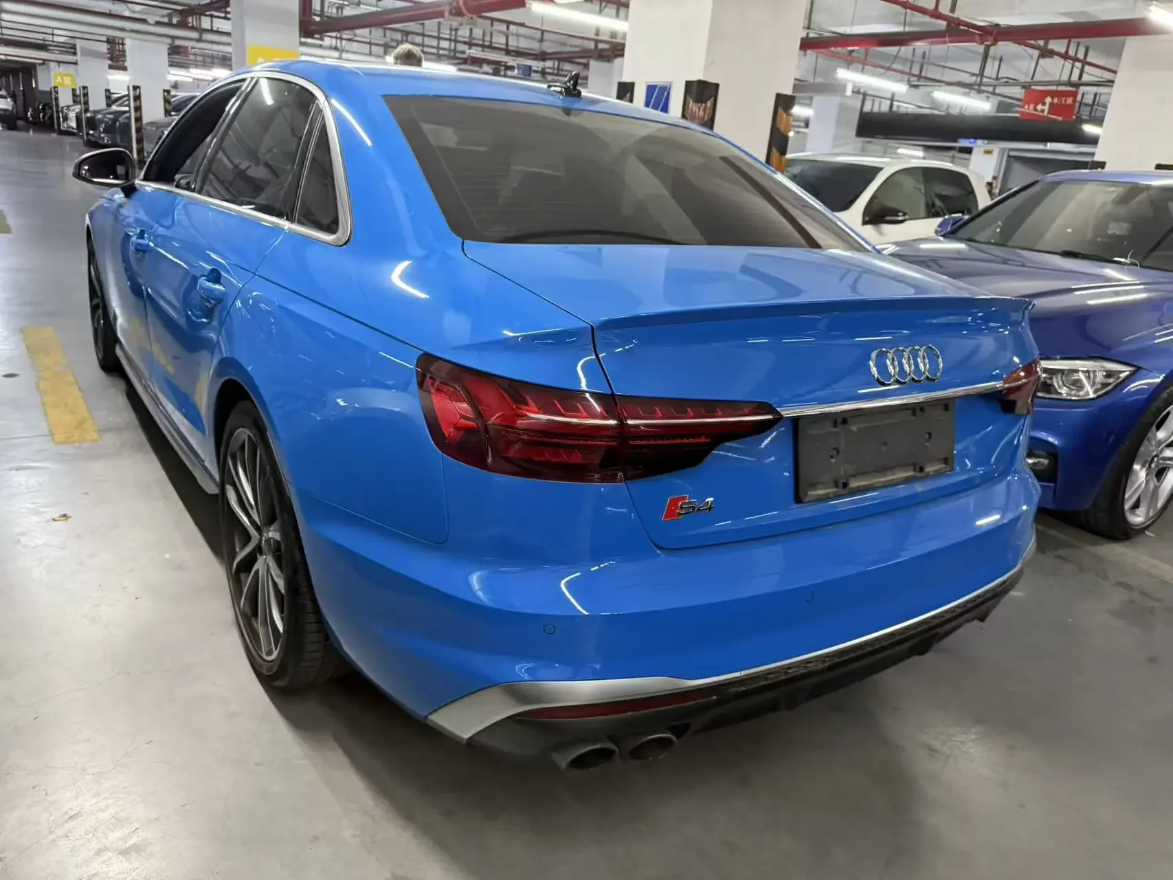 Audi S4