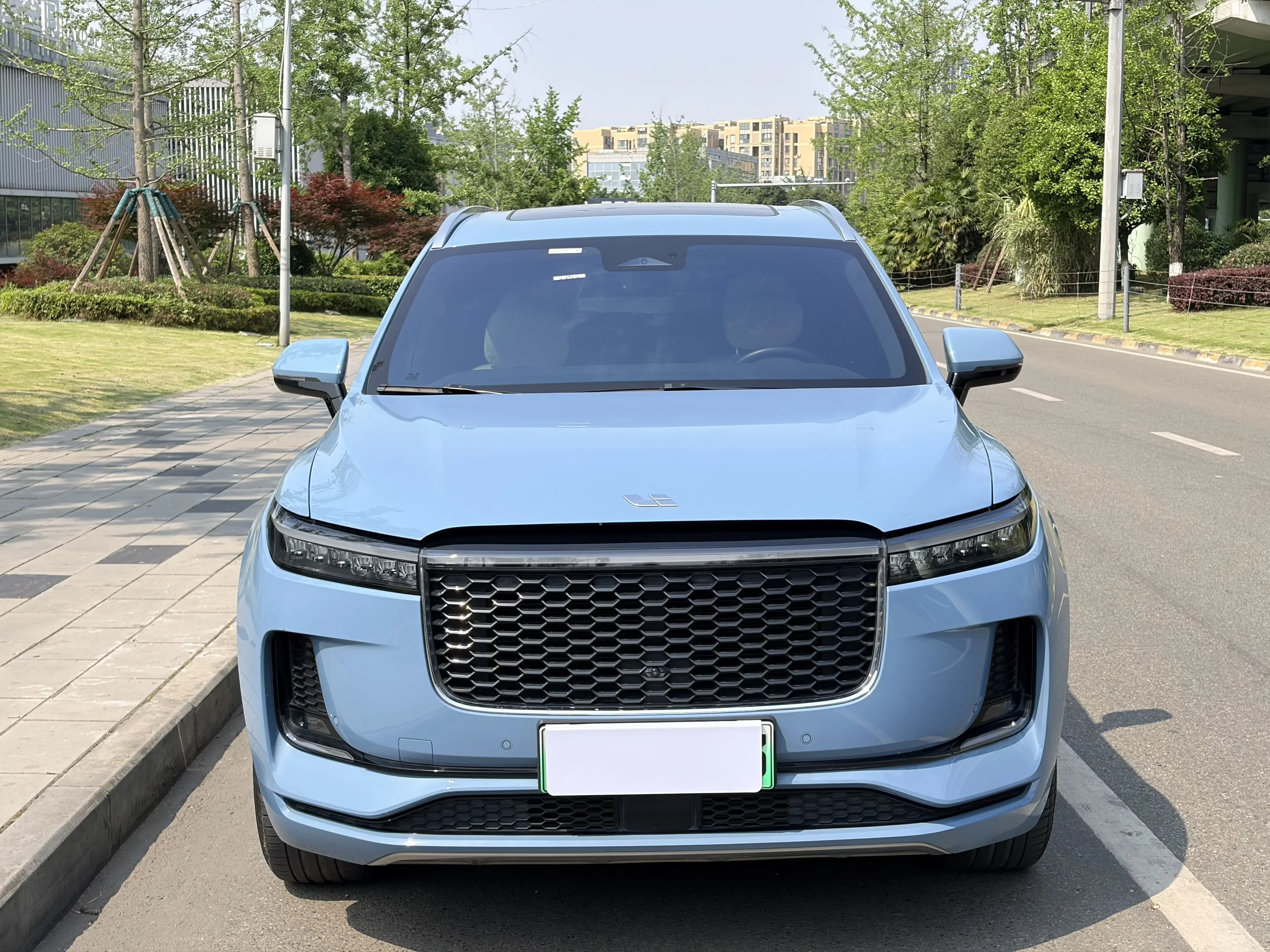 Li ONE (Ideal ONE)  из Китая
