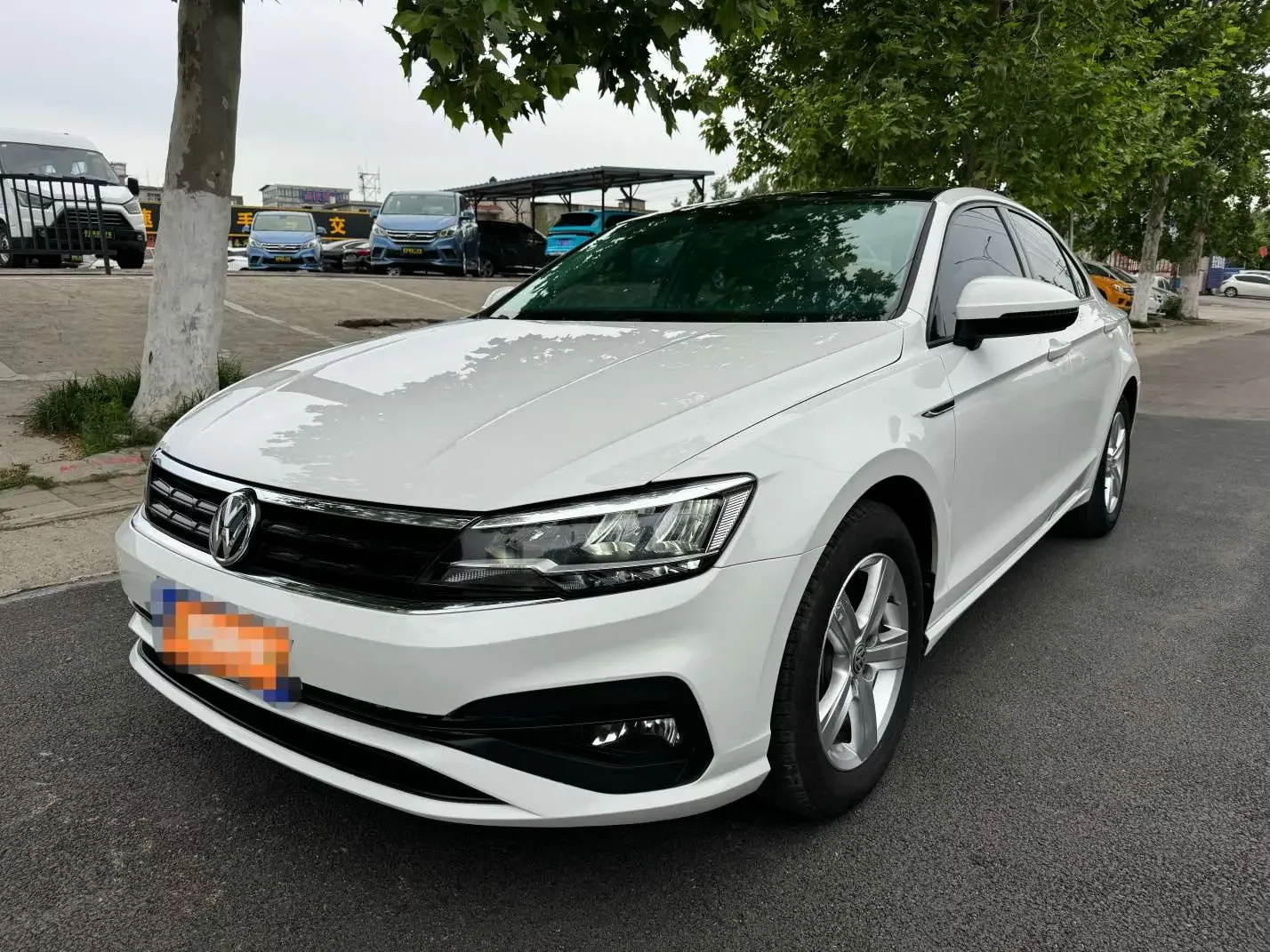 Volkswagen Lamando