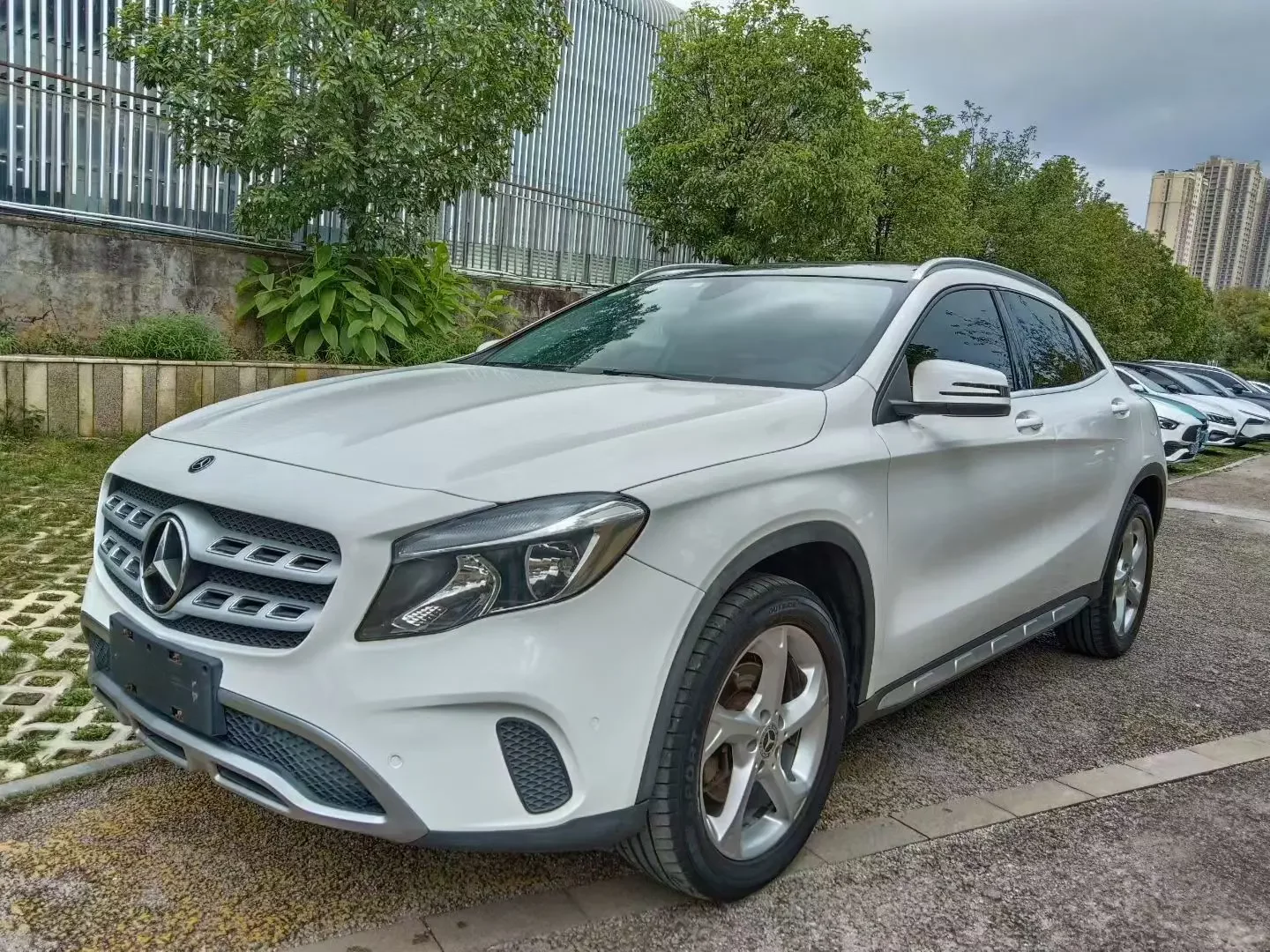 Mercedes-Benz GLA