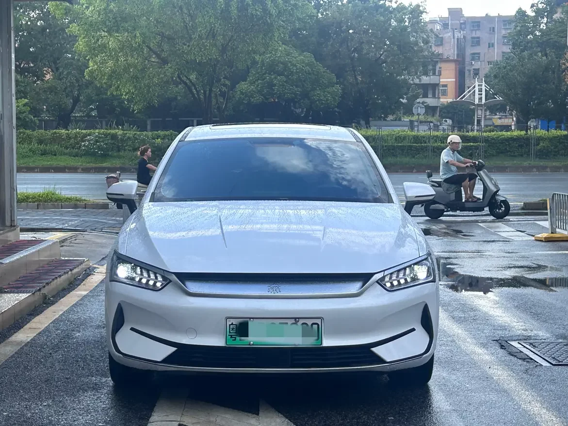 BYD Qin PLUS EV