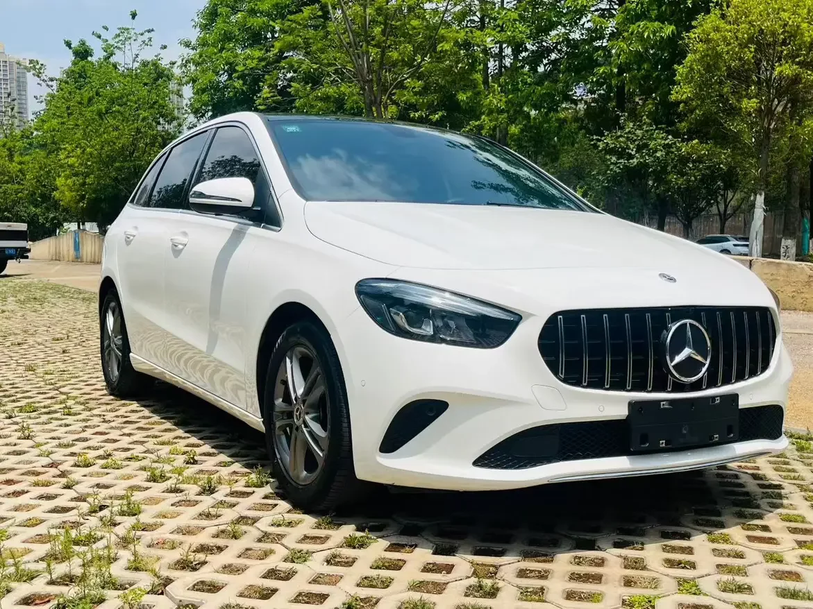 Mercedes-Benz B Class