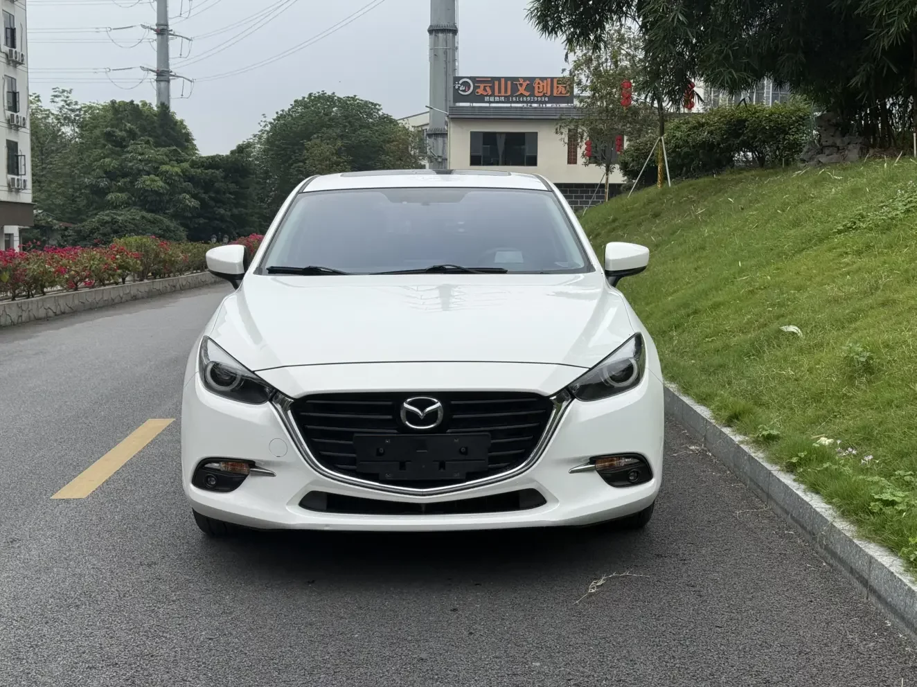 Mazda Axela
