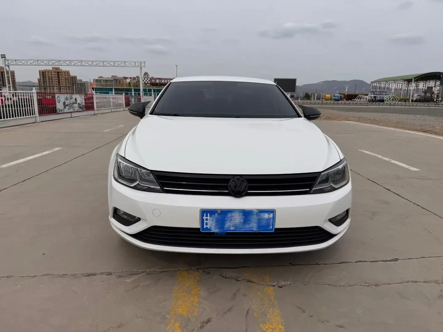 Volkswagen Lamando