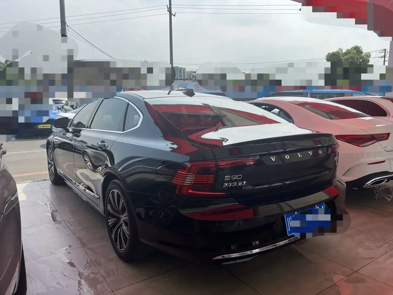 Volvo S90