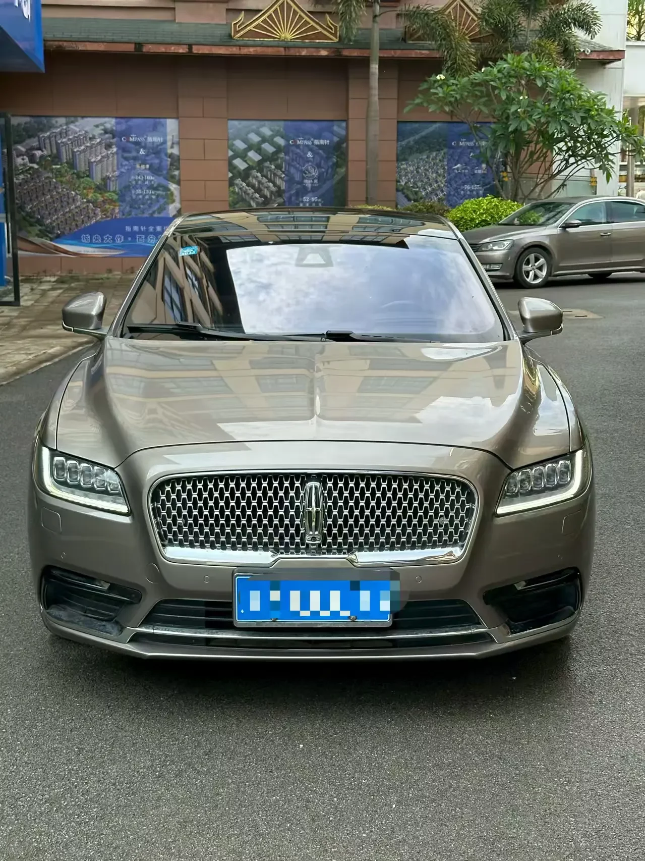 Lincoln Continental