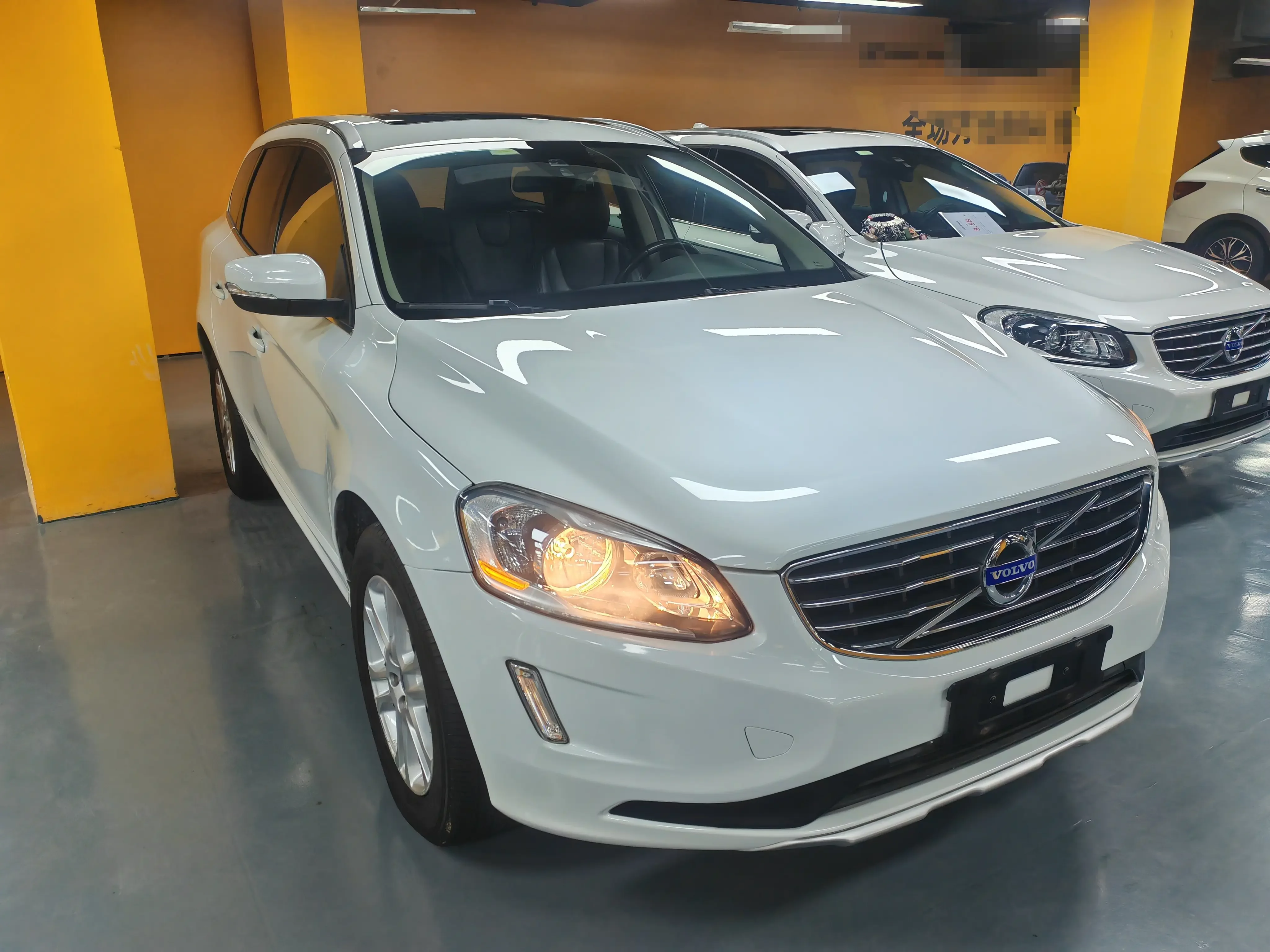 Volvo XC60