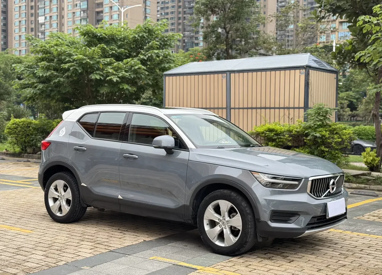 Volvo XC40