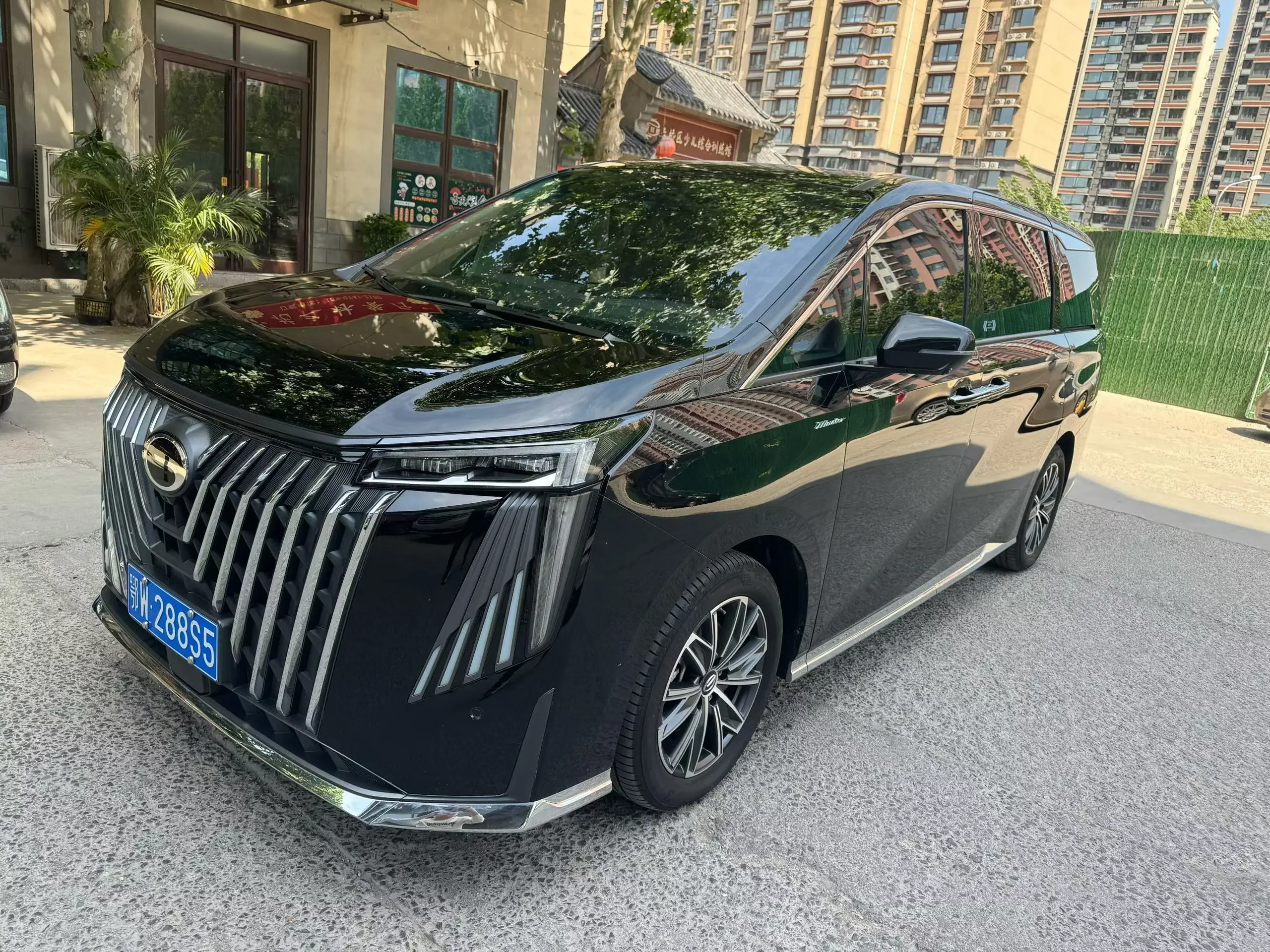 GAC Trumpchi M8