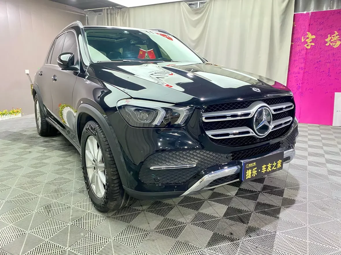 Mercedes-Benz GLE (Imported)