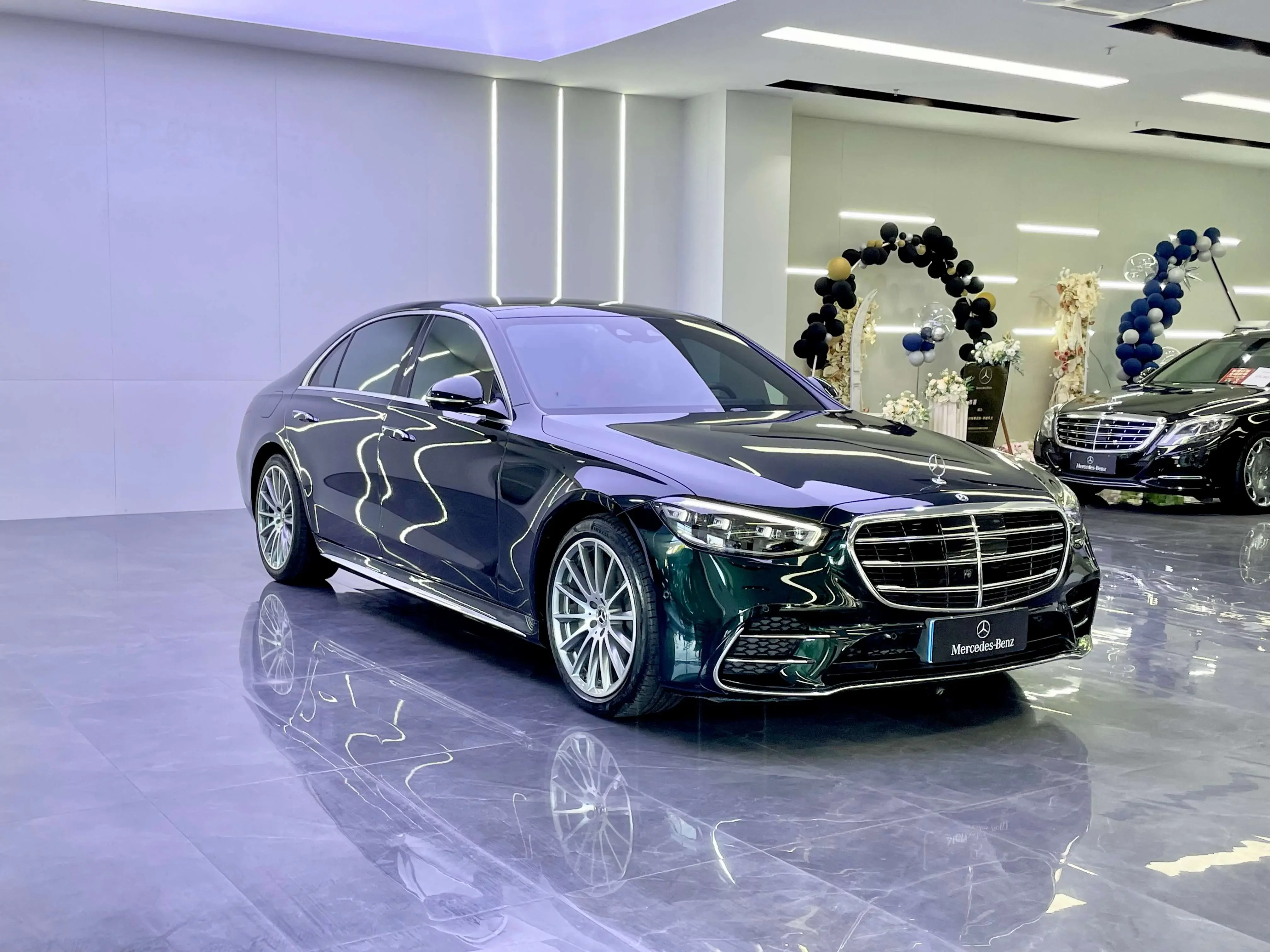 Mercedes-Benz S Class