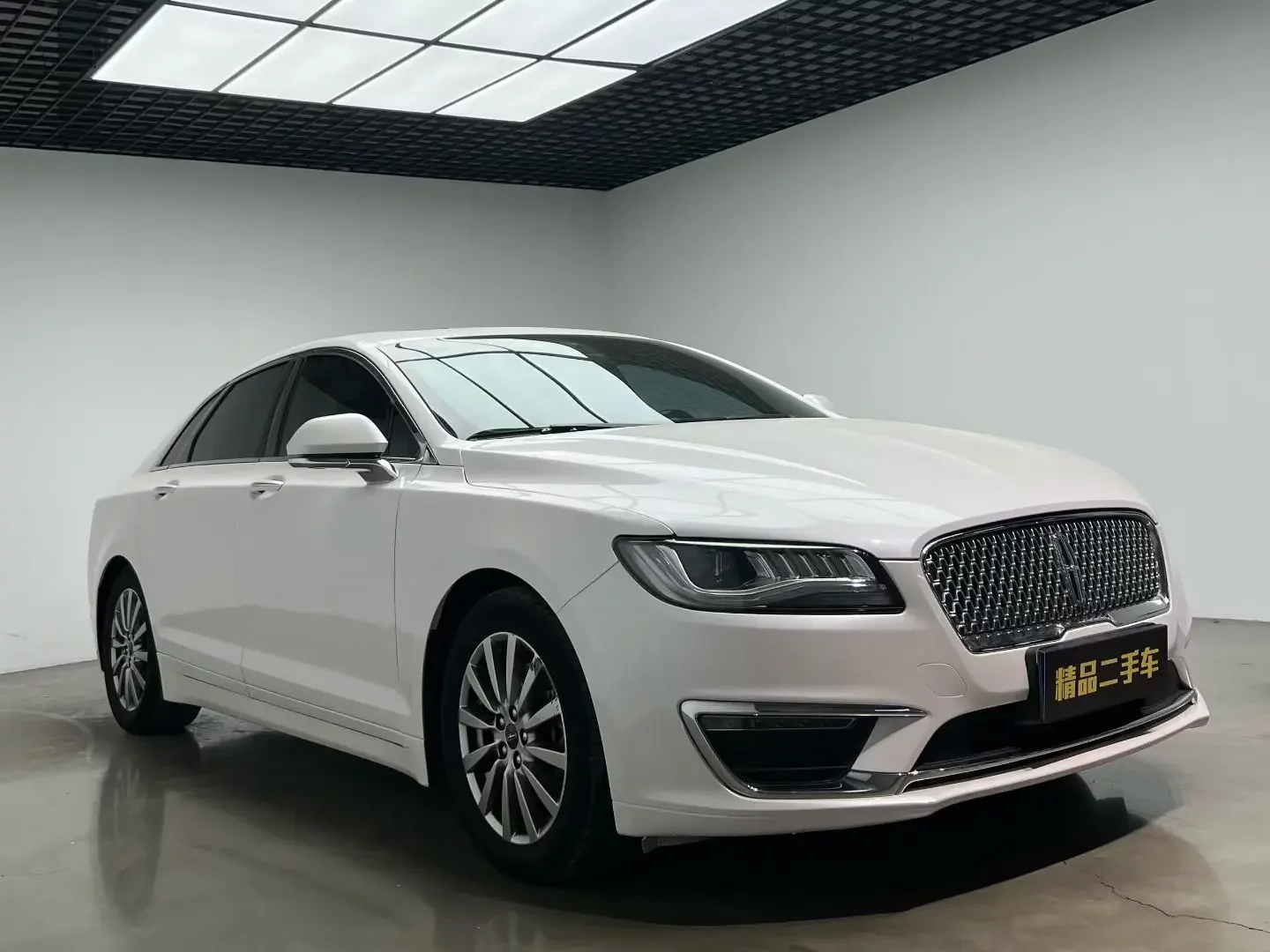 Lincoln MKZ