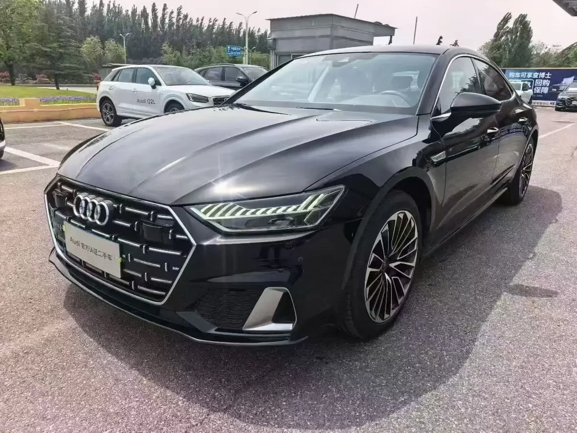 Audi A7L