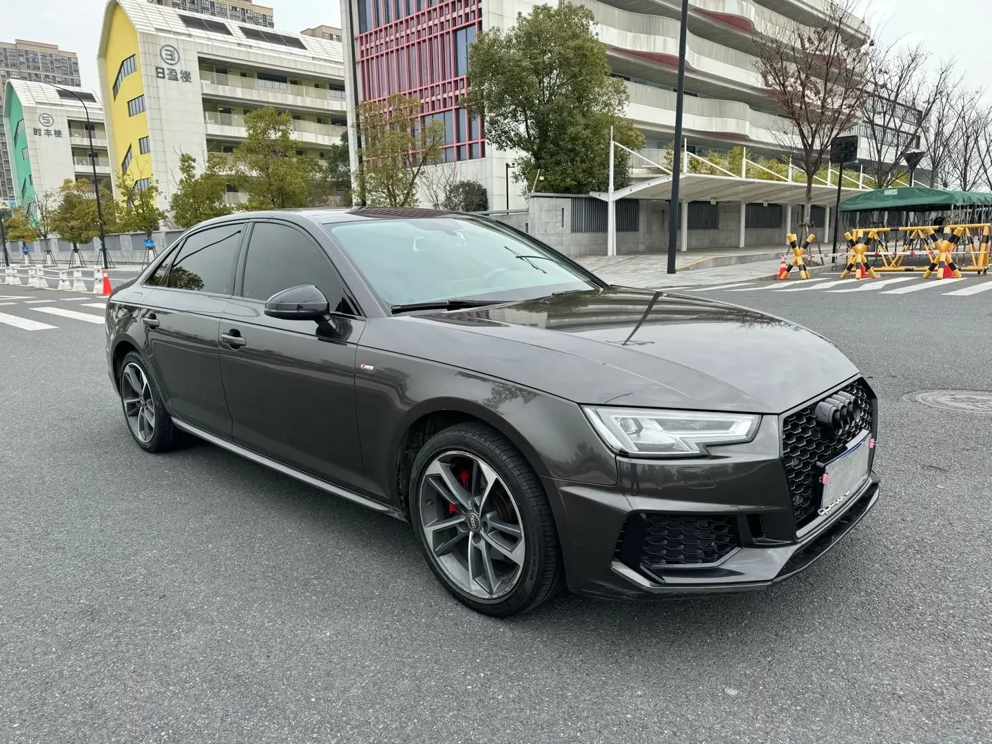 Audi A4L